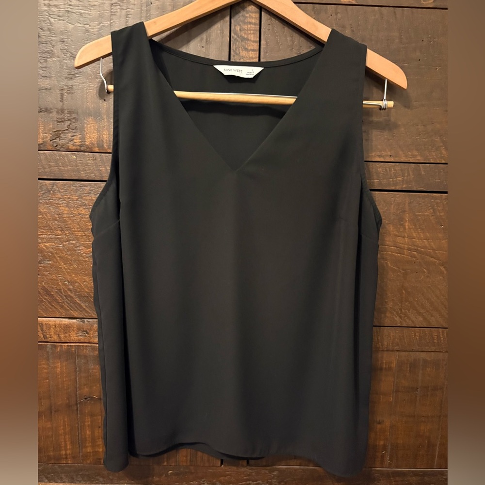 Nine West Black V-Neck Sleeveless Camisole